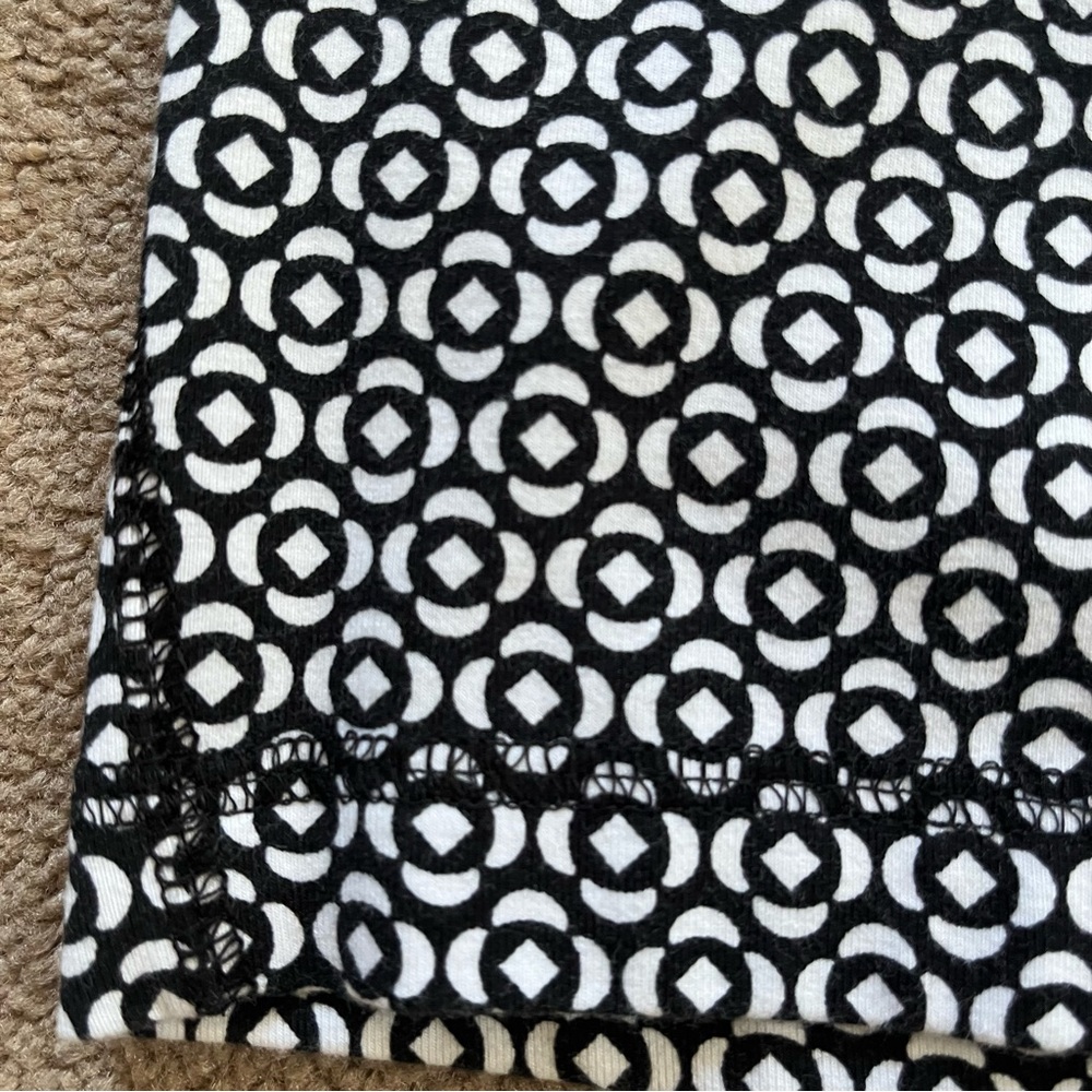 Talbots Patterned Capri Yoga Pants - image 4